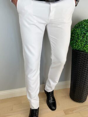 Białe materiałowe spodnie męskie 
