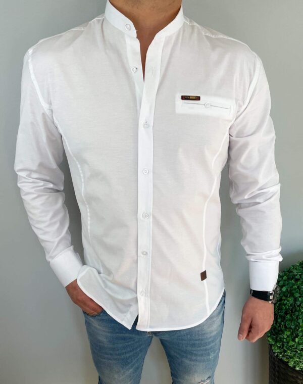 Biała koszula ze stójką slim fit z ozdobną kieszonką